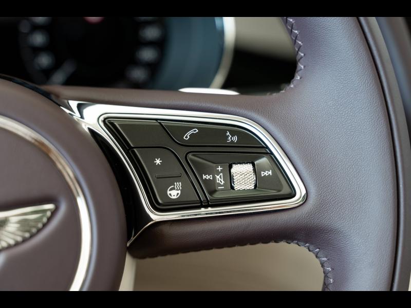 Voitures occasions BENTLEY Bentayga  Mougins