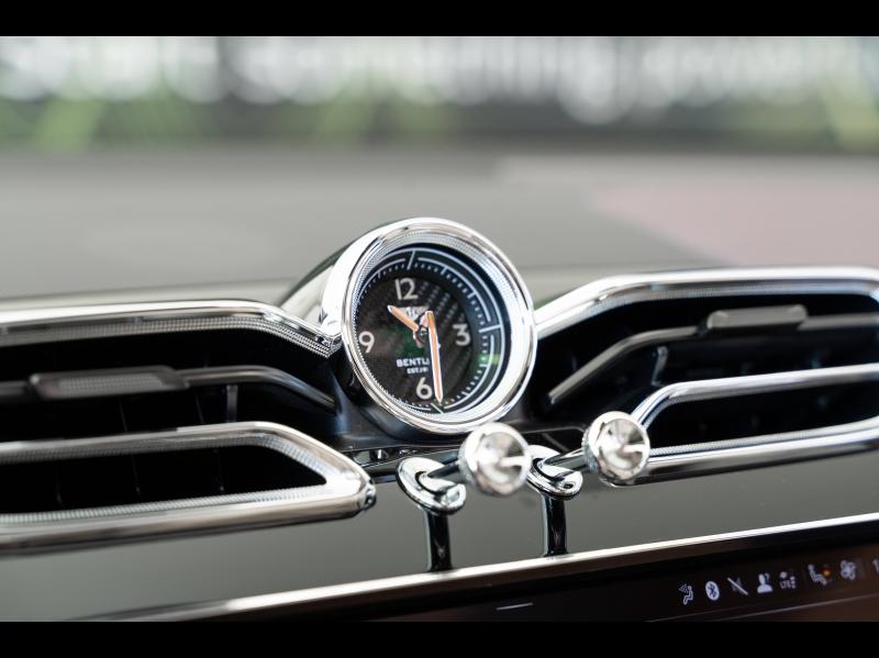 Voitures occasions BENTLEY Bentayga  Mougins
