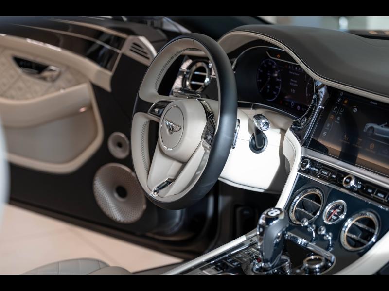 Voitures occasions BENTLEY Continental GTC Base Mougins