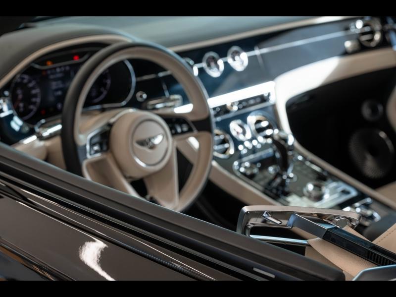 Voitures occasions BENTLEY Continental GTC Base Mougins