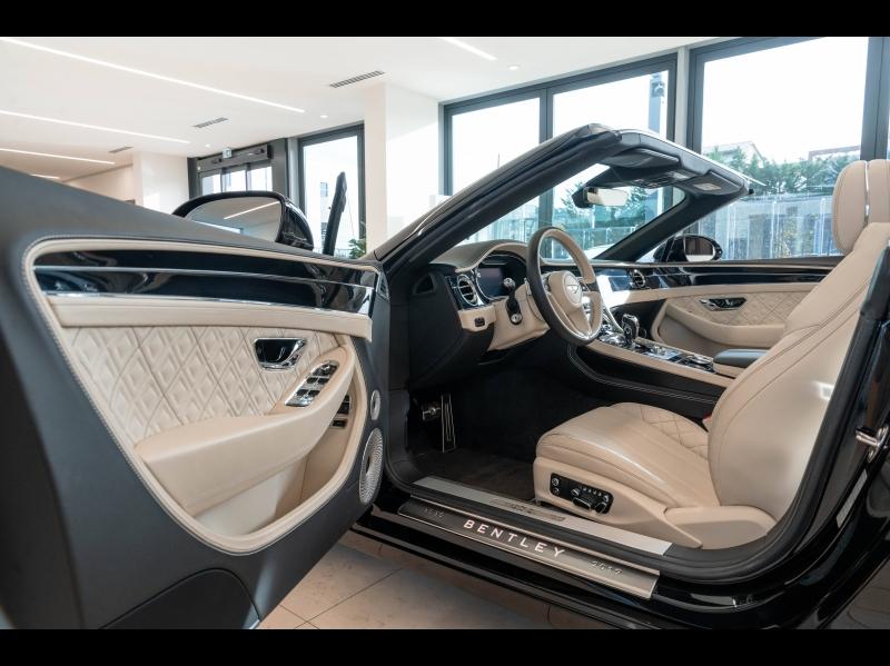 Voitures occasions BENTLEY Continental GTC Base Mougins