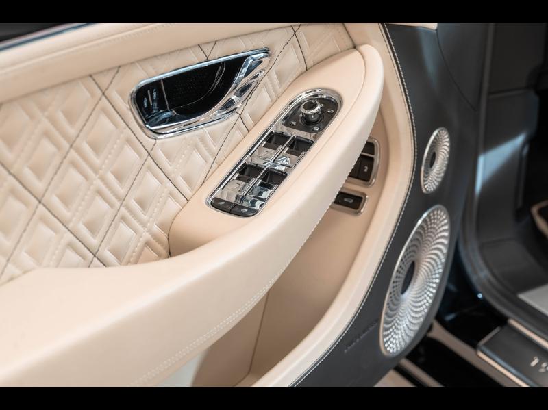 Voitures occasions BENTLEY Continental GTC Base Mougins