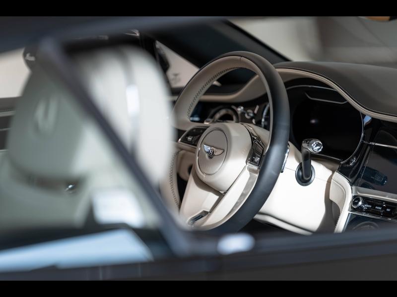 Voitures occasions BENTLEY Continental GTC Base Mougins