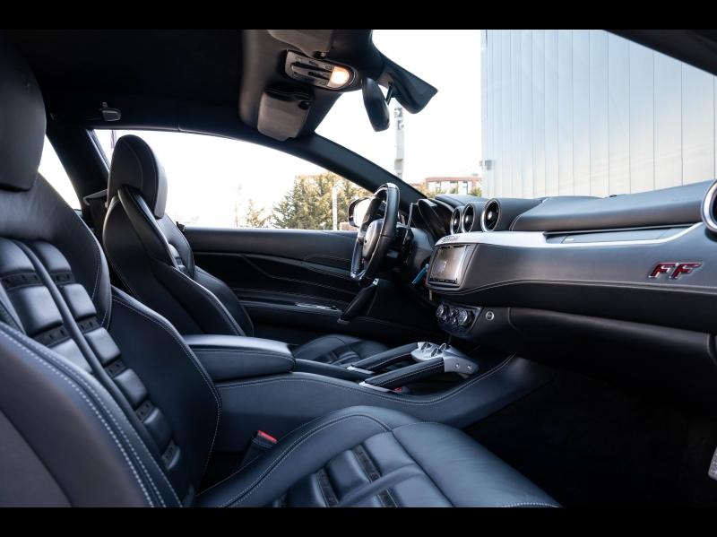 Voitures occasions FERRARI FF Base Mougins