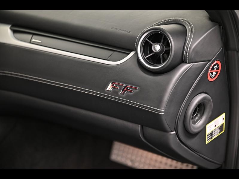 Voitures occasions FERRARI FF Base Mougins