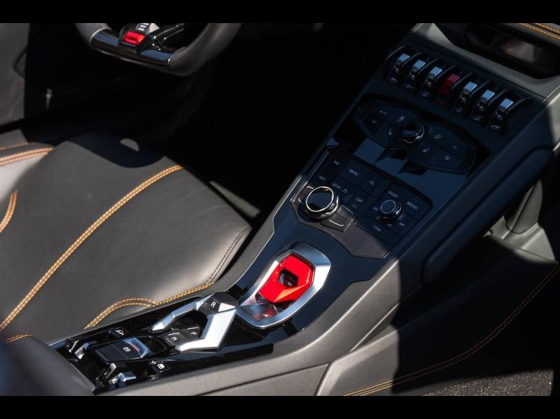 Voitures occasions LAMBORGHINI Huracan Spyder Base Mougins