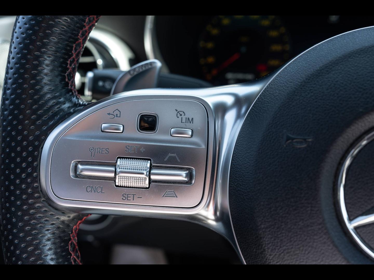 Voitures occasions MERCEDES-BENZ Classe C Cabriolet AMG Mougins