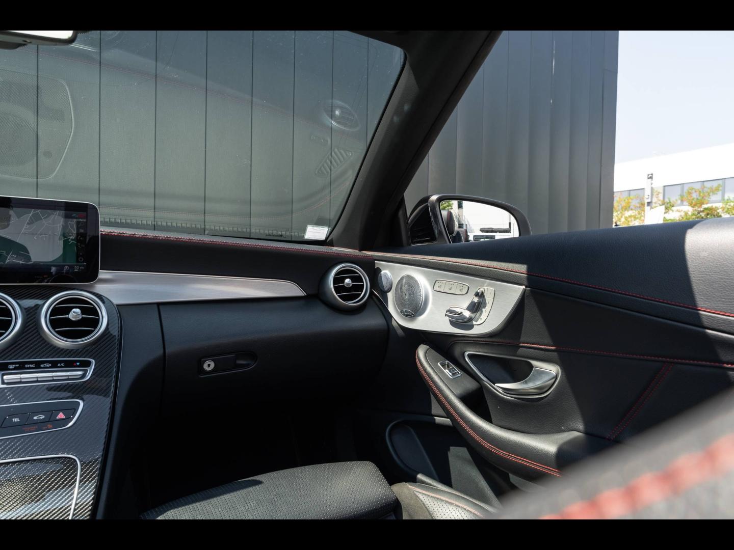 Voitures occasions MERCEDES-BENZ Classe C Cabriolet AMG Mougins