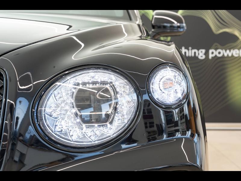 Voitures occasions BENTLEY Bentayga Base Mougins
