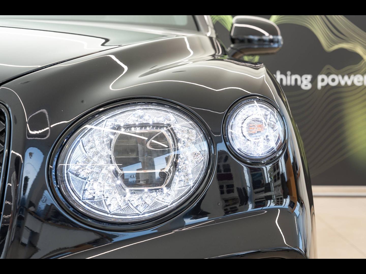 Voitures occasions BENTLEY Bentayga Base Mougins