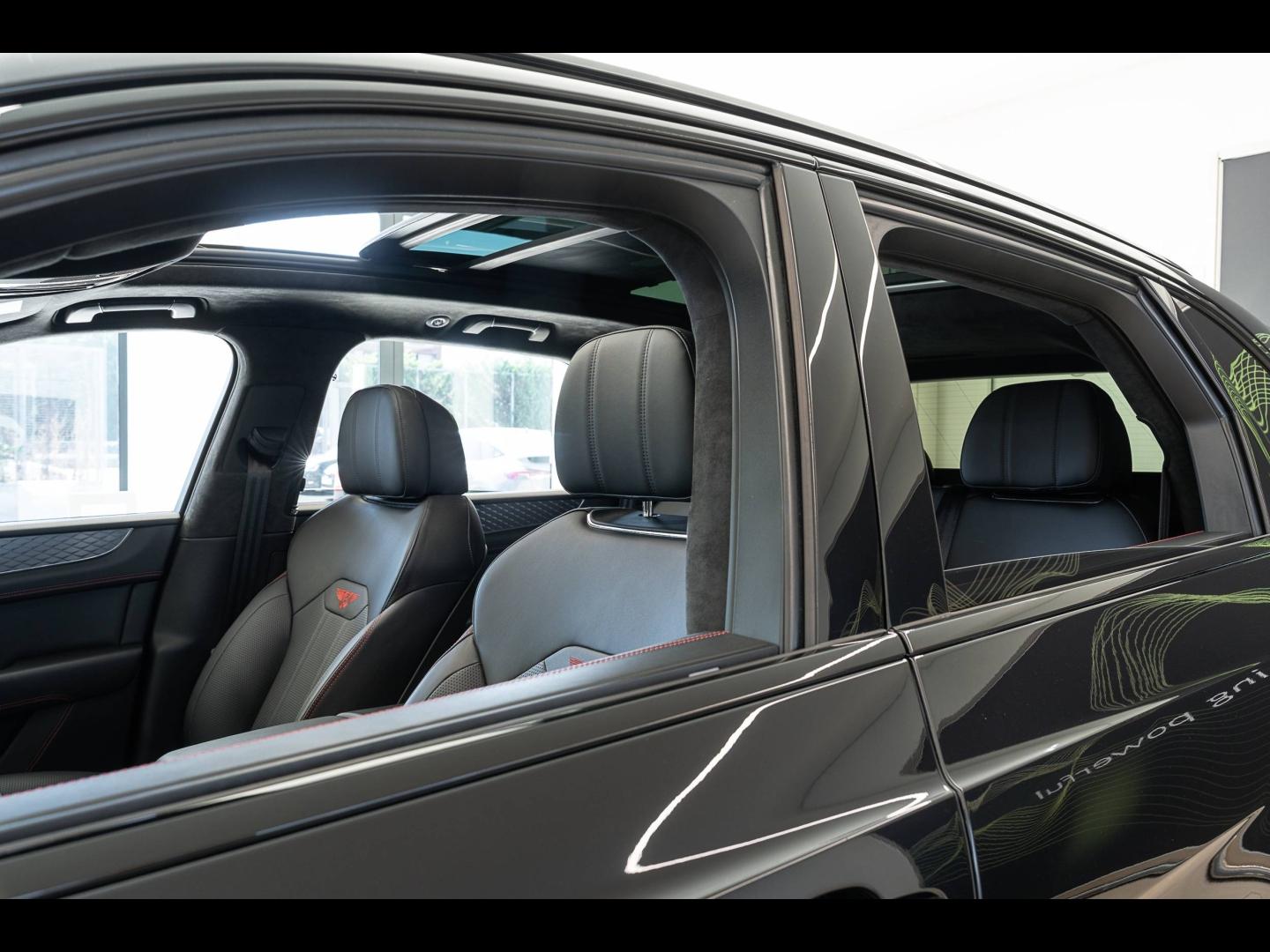 Voitures occasions BENTLEY Bentayga Base Mougins