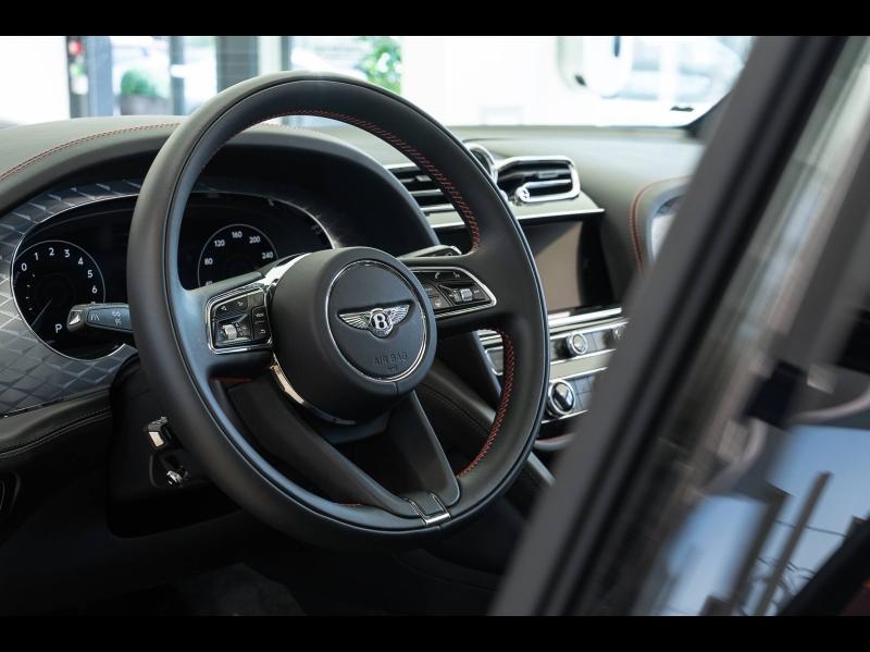 Voitures occasions BENTLEY Bentayga Base Mougins