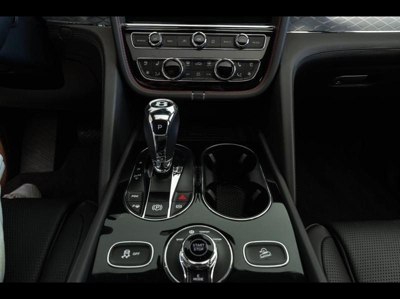 Voitures occasions BENTLEY Bentayga Base Mougins
