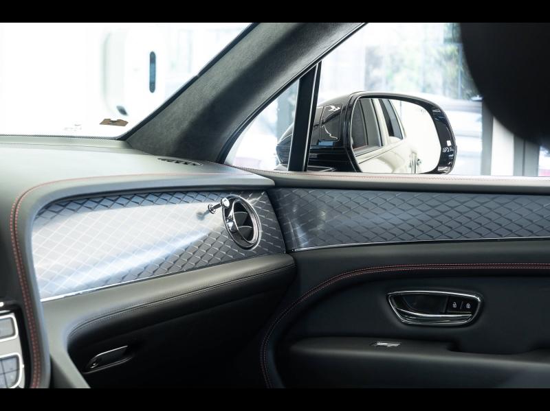 Voitures occasions BENTLEY Bentayga Base Mougins