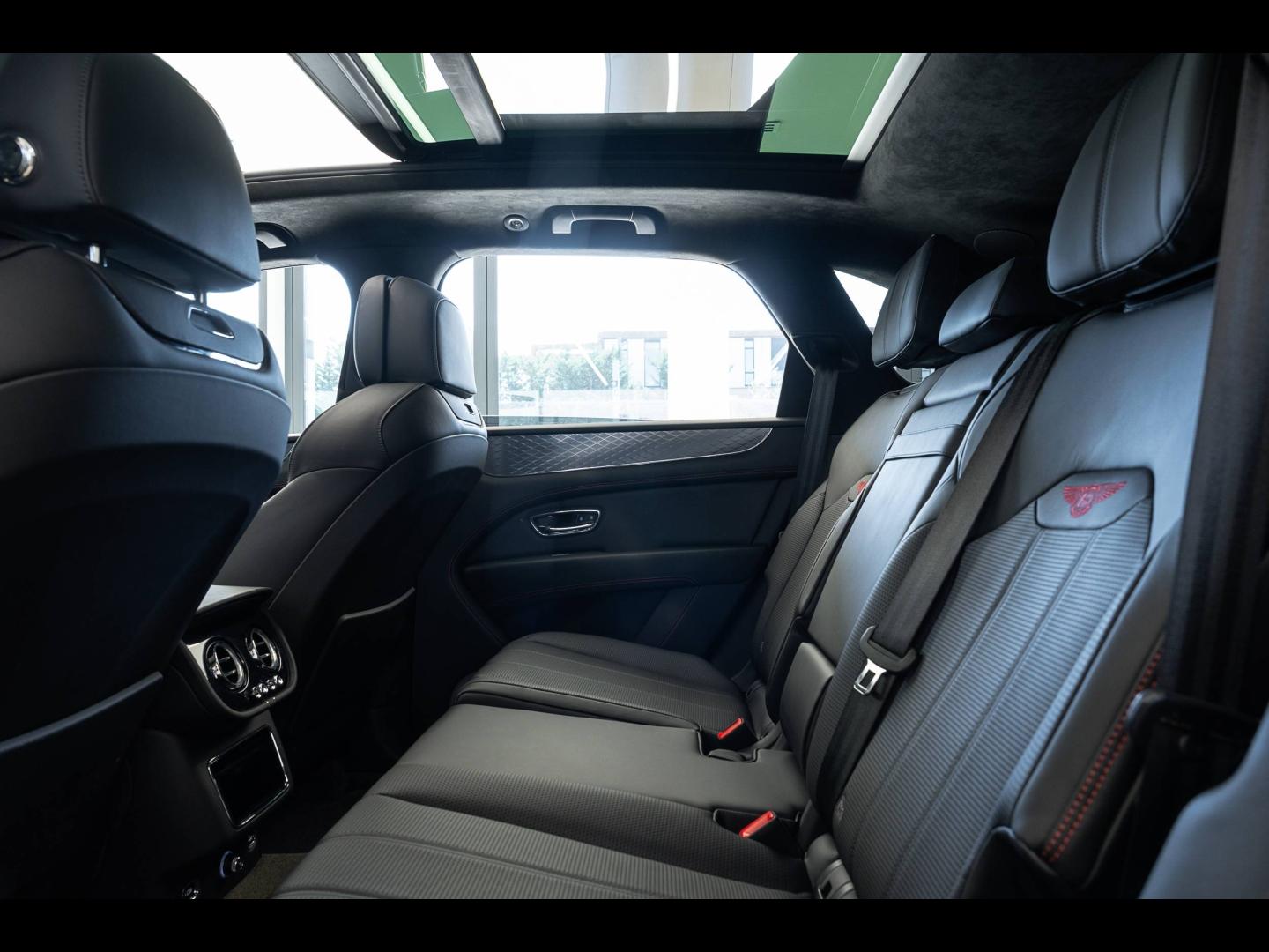 Voitures occasions BENTLEY Bentayga Base Mougins