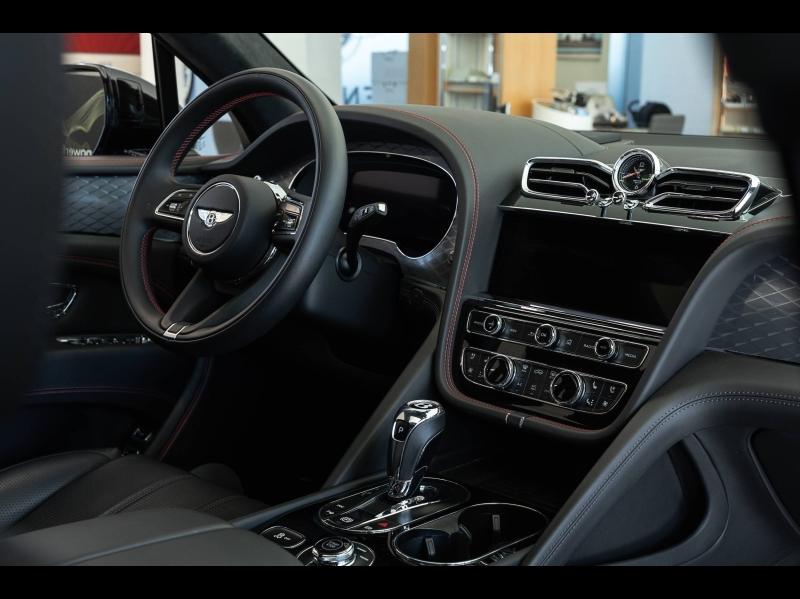 Voitures occasions BENTLEY Bentayga Base Mougins