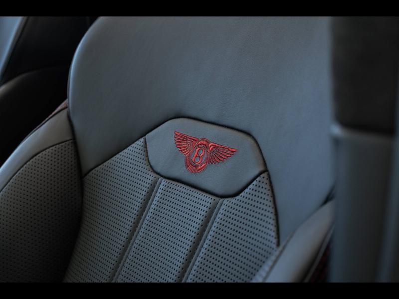 Voitures occasions BENTLEY Bentayga Base Mougins