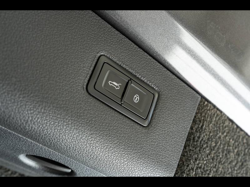 Voitures occasions BENTLEY Bentayga Base Mougins