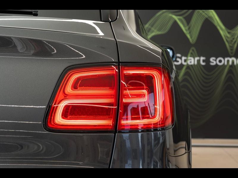 Voitures occasions BENTLEY Bentayga Base Mougins