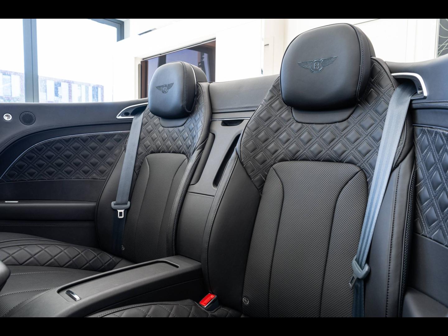Voitures occasions BENTLEY Continental GTC Base Mougins