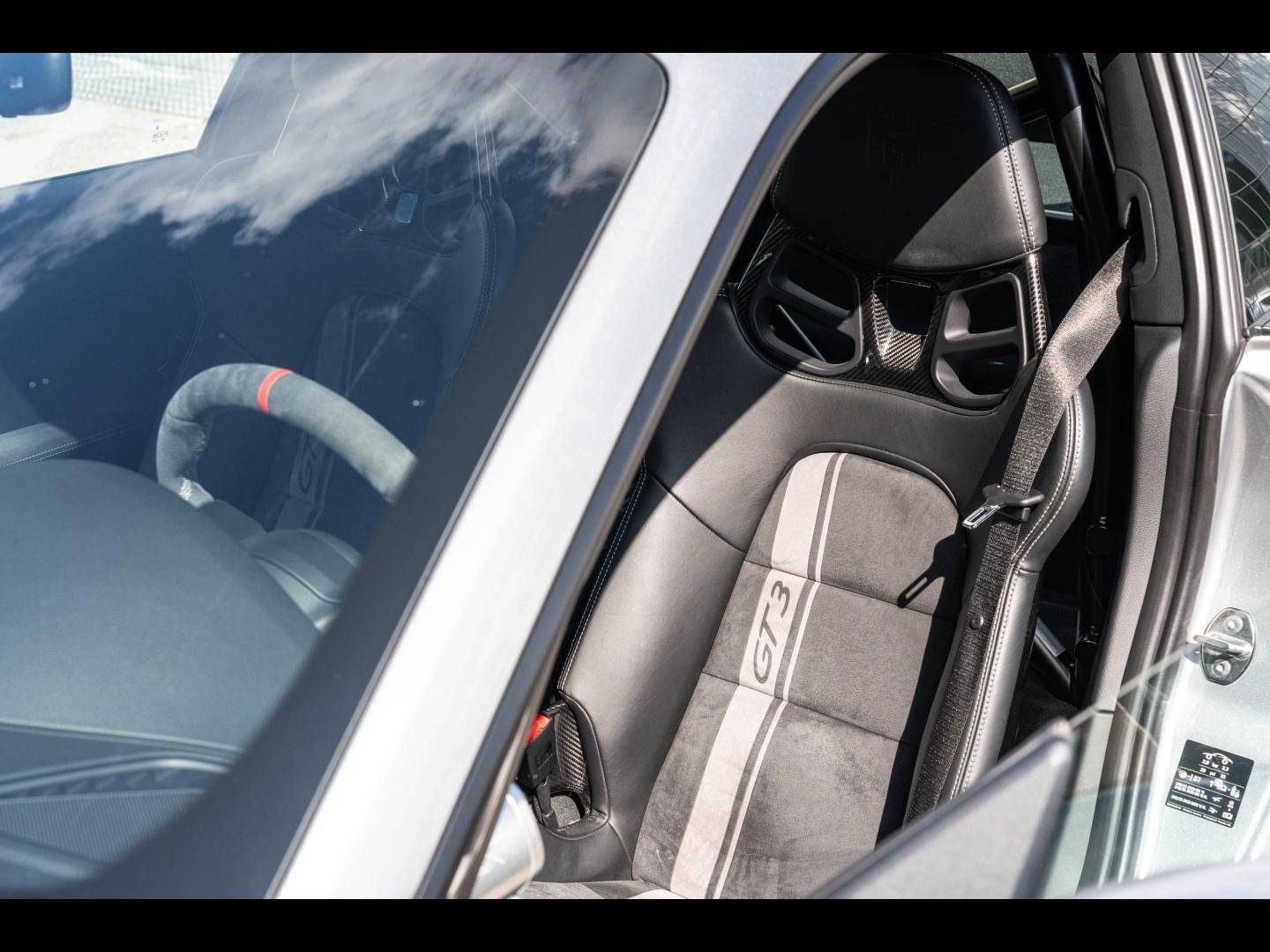 Voitures occasions PORSCHE 911 Coupe GT3 Mougins