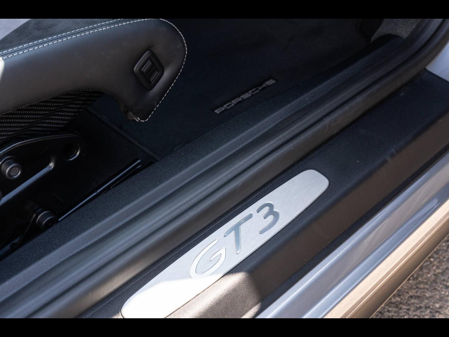 Voitures occasions PORSCHE 911 Coupe GT3 Mougins
