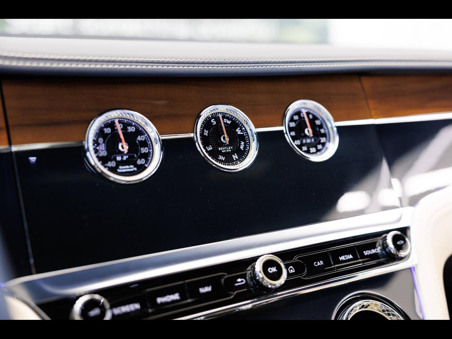 Voitures occasions BENTLEY Continental GT Base Mougins
