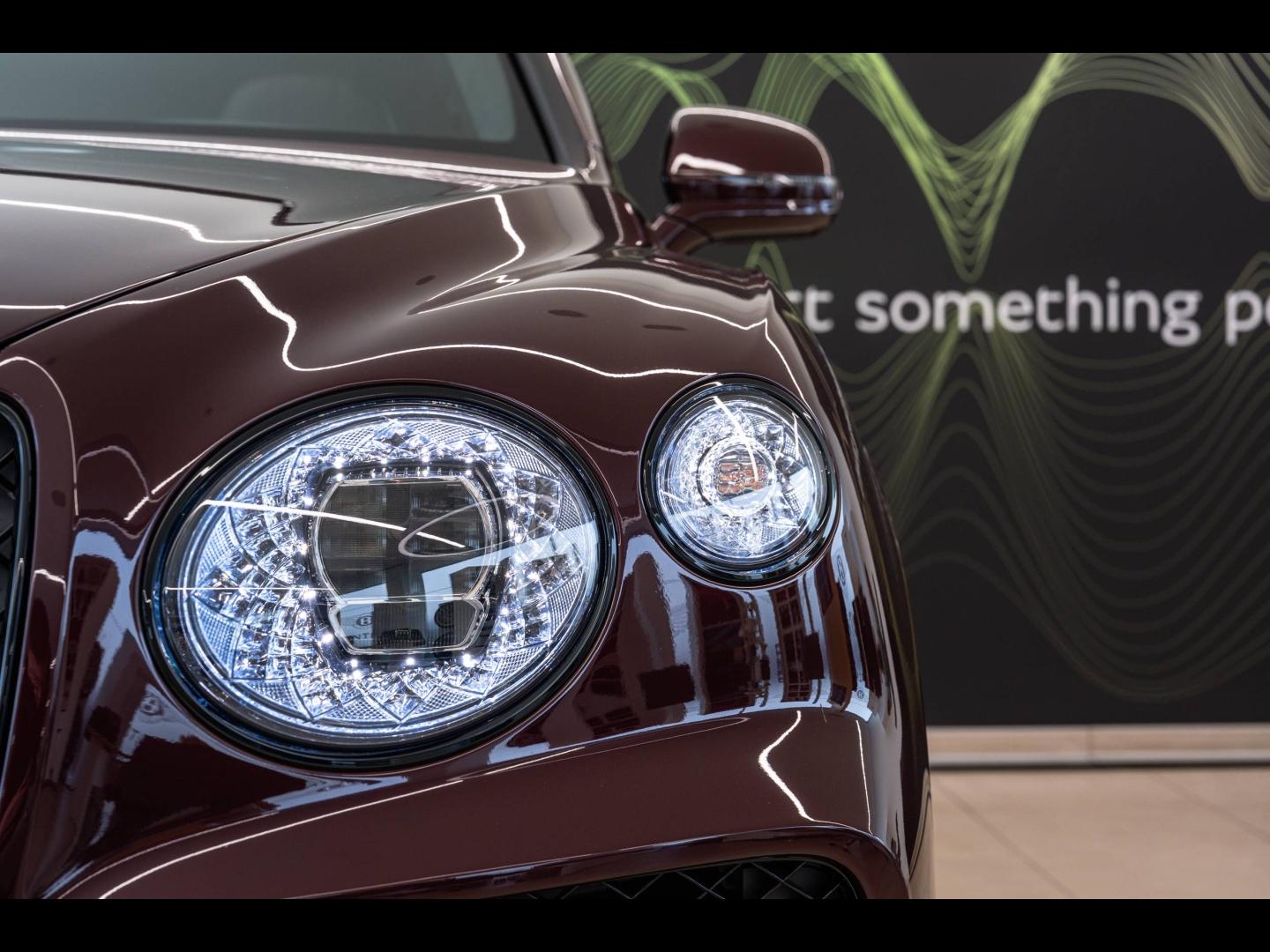 Voitures occasions BENTLEY Bentayga Base Mougins