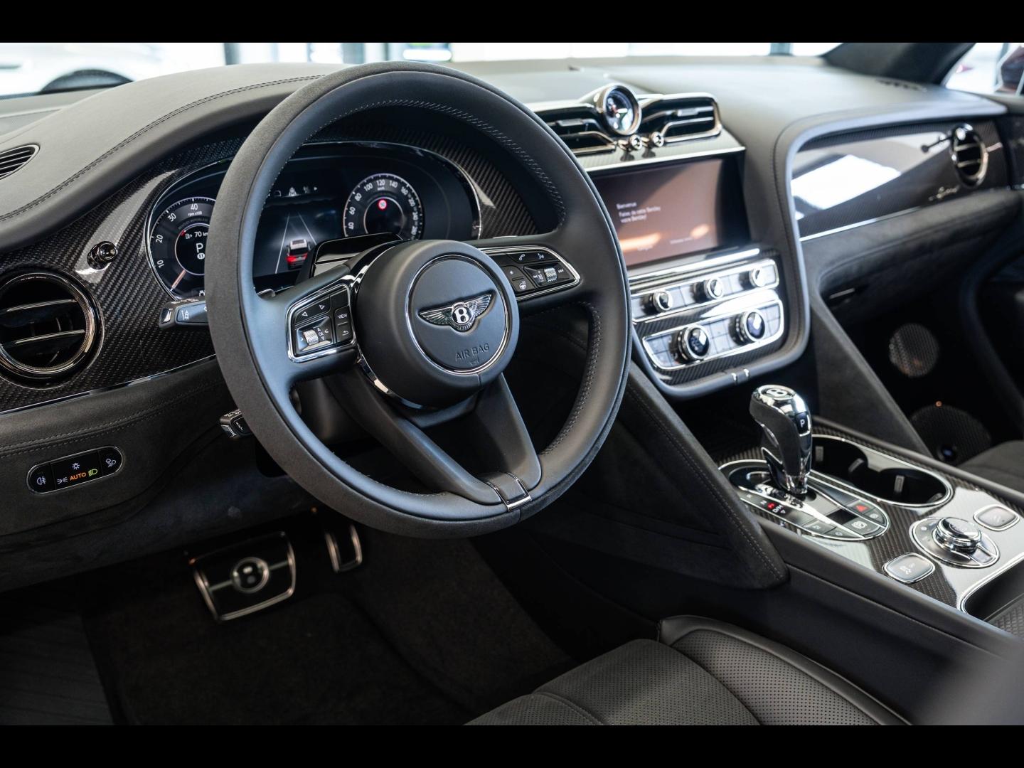 Voitures occasions BENTLEY Bentayga Base Mougins