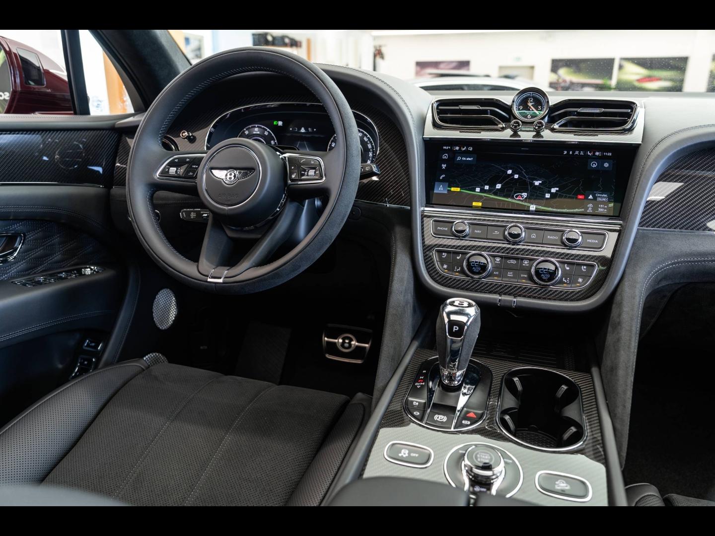 Voitures occasions BENTLEY Bentayga Base Mougins