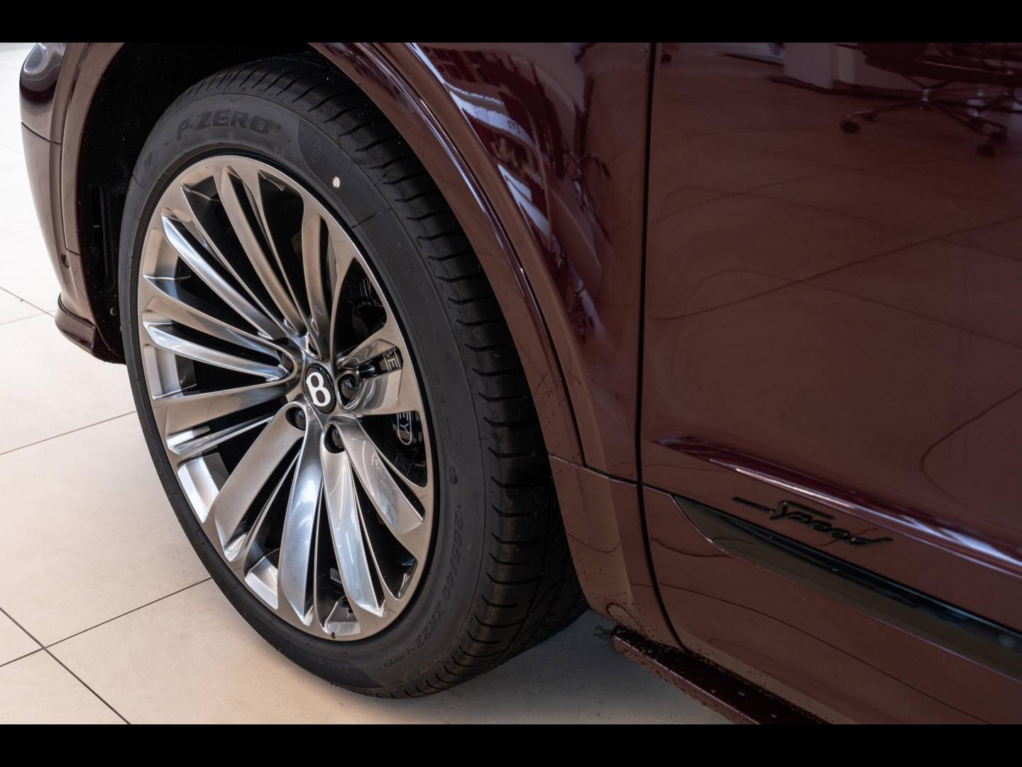 Voitures occasions BENTLEY Bentayga Base Mougins