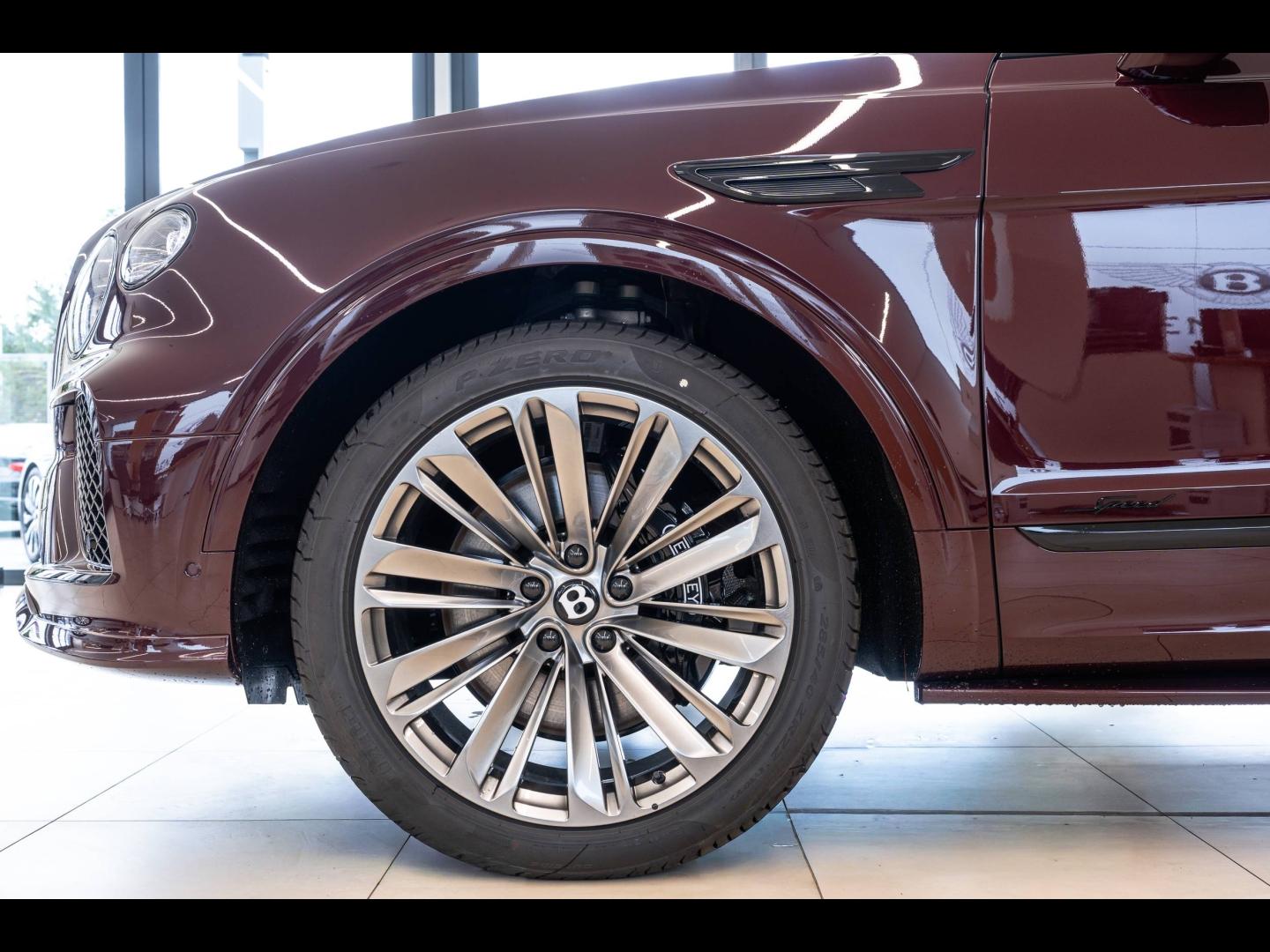 Voitures occasions BENTLEY Bentayga Base Mougins