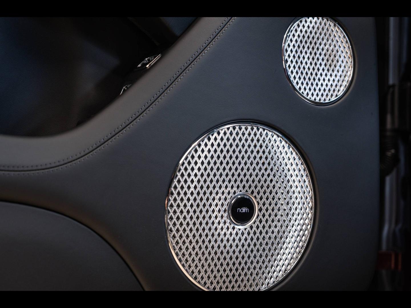 Voitures occasions BENTLEY Bentayga Base Mougins