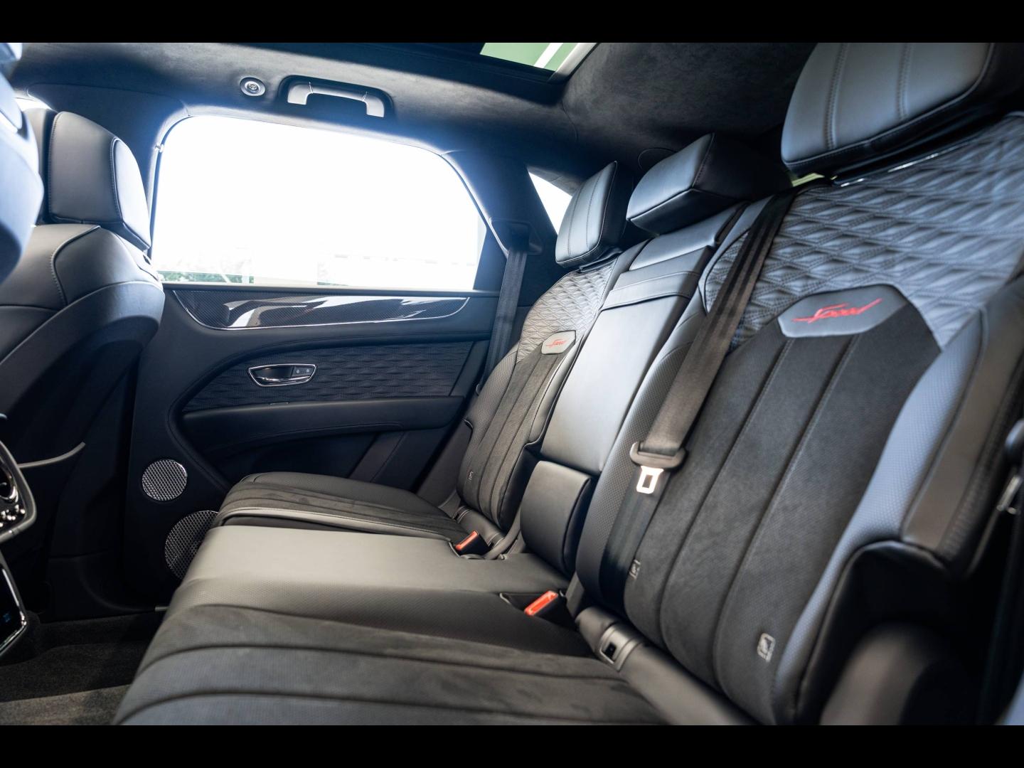 Voitures occasions BENTLEY Bentayga Base Mougins