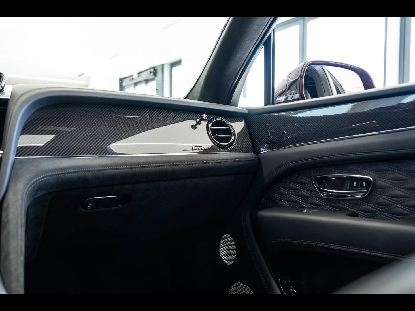 Voitures occasions BENTLEY Bentayga Base Mougins