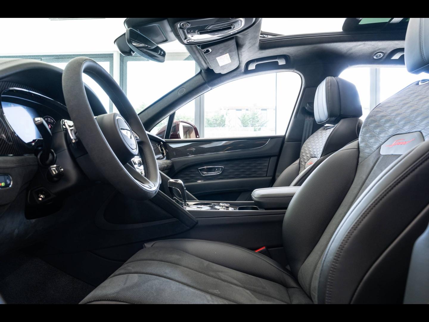 Voitures occasions BENTLEY Bentayga Base Mougins