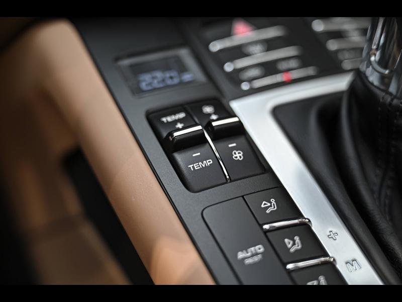 Voitures occasions PORSCHE MACAN Turbo Mérignac