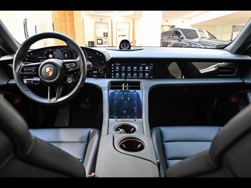 Voitures occasions PORSCHE Taycan Base Mérignac