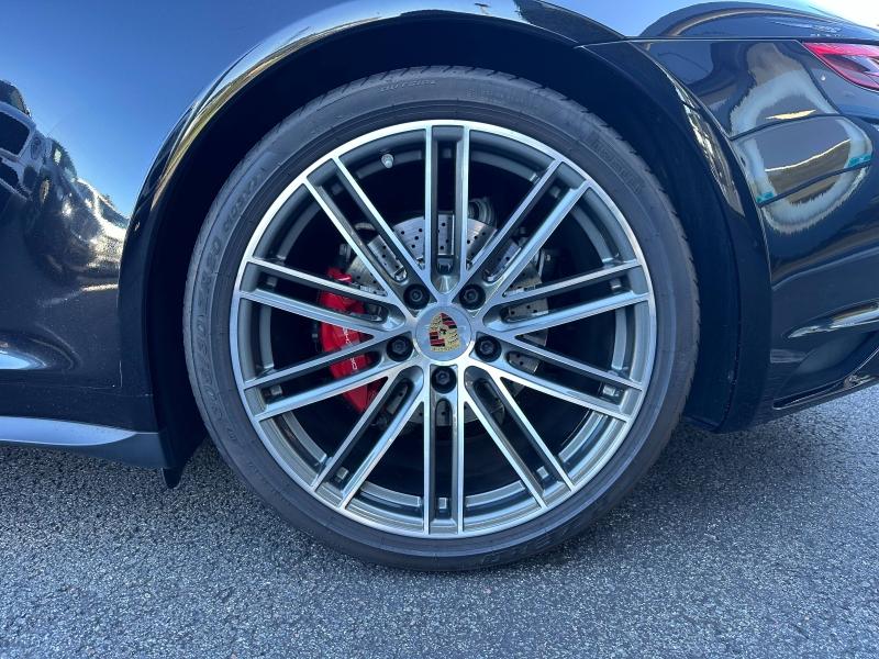 Voitures occasions PORSCHE 911 Coupe Carrera 4S Mérignac