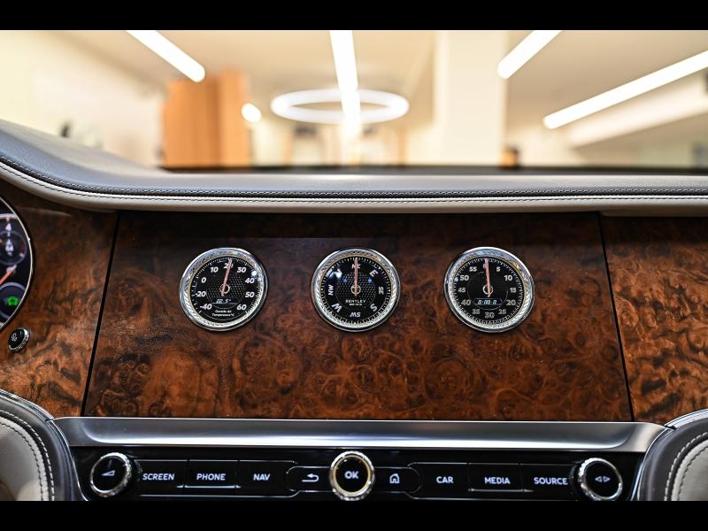 Voitures occasions BENTLEY Flying Spur Base Paris