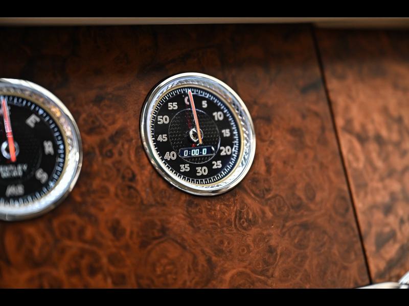 Voitures occasions BENTLEY Flying Spur Base Paris