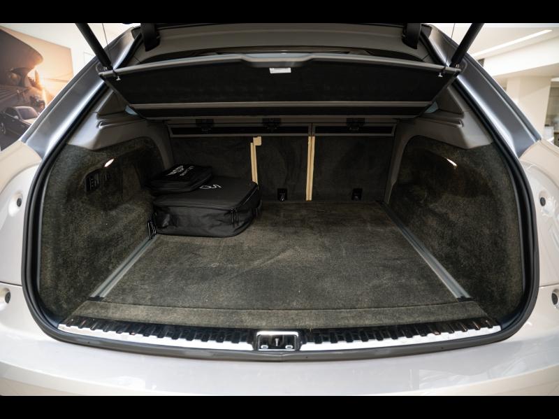 Voitures occasions BENTLEY Bentayga Base Paris