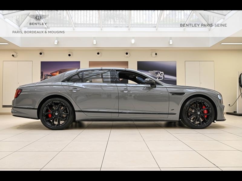 Voitures occasions BENTLEY Flying Spur Base Paris