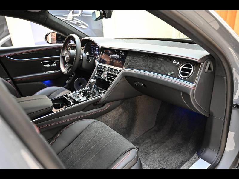 Voitures occasions BENTLEY Flying Spur Base Paris