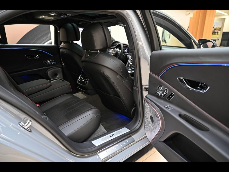 Voitures occasions BENTLEY Flying Spur Base Paris
