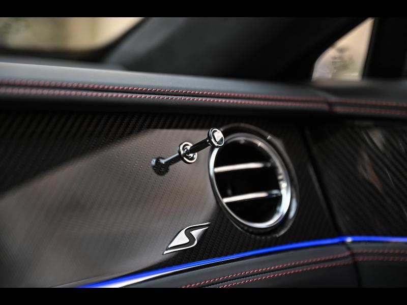 Voitures occasions BENTLEY Flying Spur Base Paris