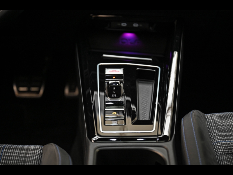 Voitures occasions VOLKSWAGEN GOLF GTE Paris