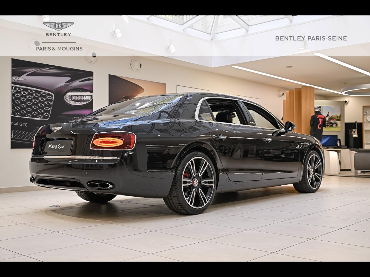 Voitures occasions BENTLEY Flying Spur Base Paris