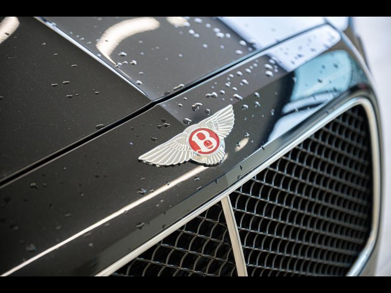 Voitures occasions BENTLEY Flying Spur Base Paris