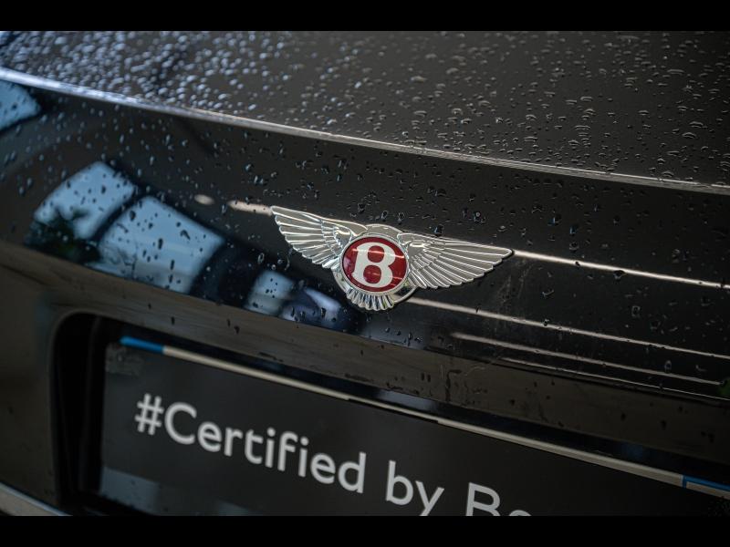 Voitures occasions BENTLEY Flying Spur Base Paris